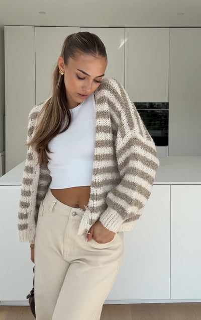 Cárdigan color canela