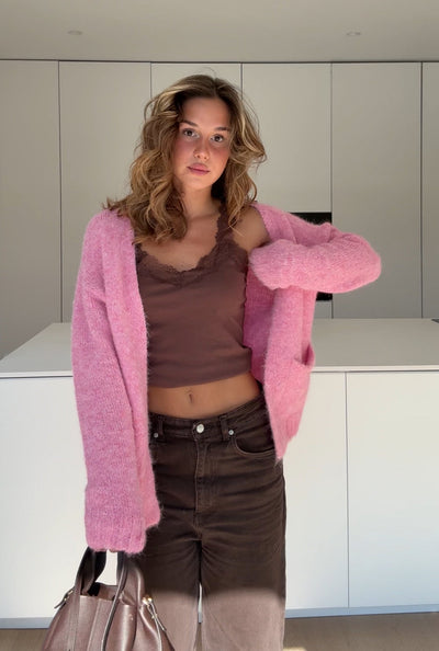 Cárdigan color rosa