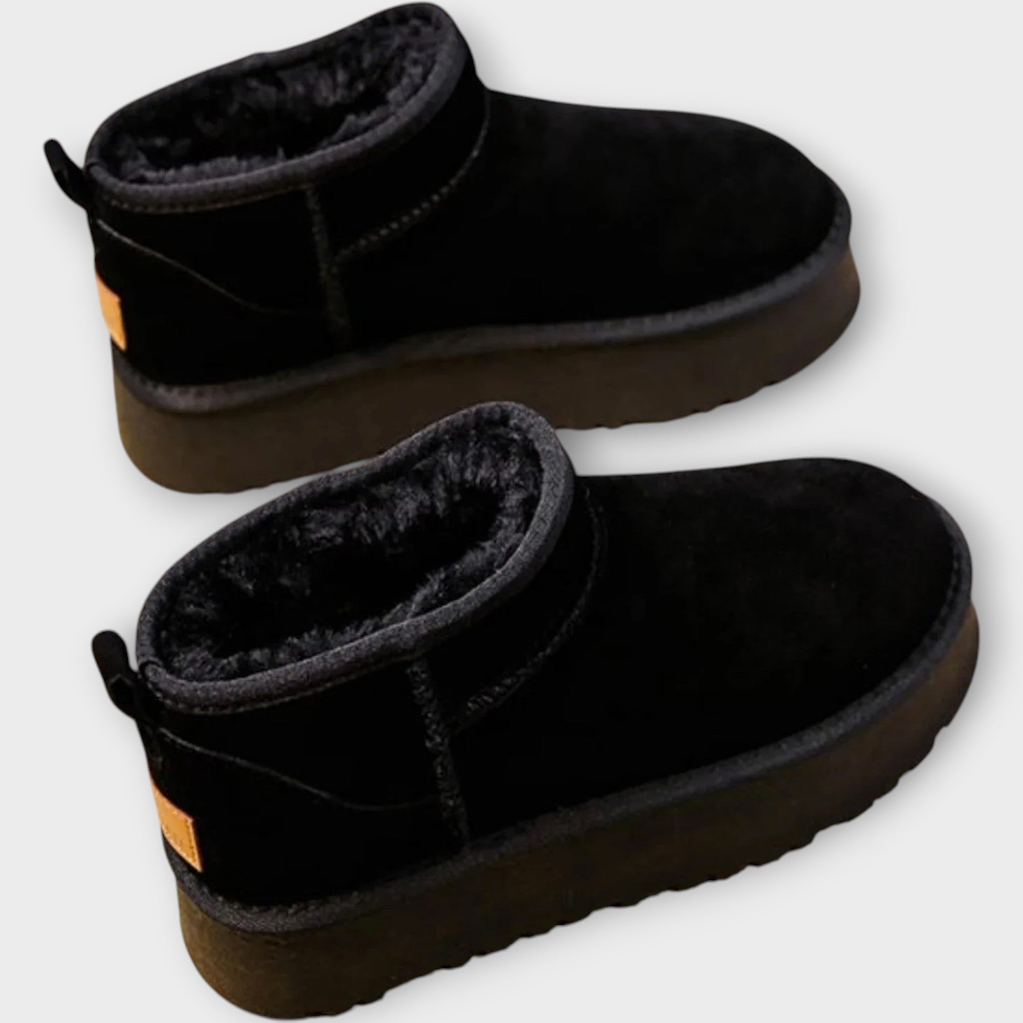 Botas de gamuza cómodas y elegantes